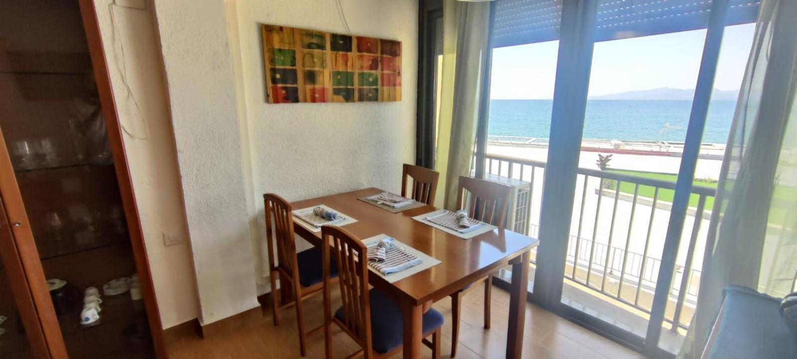 Apartamento Estudio Acantilados Салоу Экстерьер фото